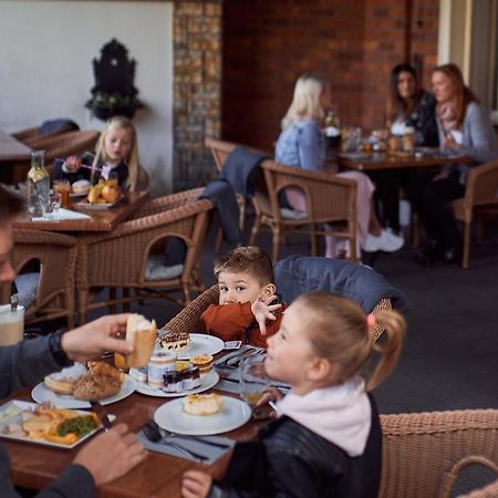 Hotel U Valdické brány Jičín Kültér fotó
