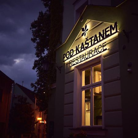 Hotel U Valdické brány Jičín Kültér fotó